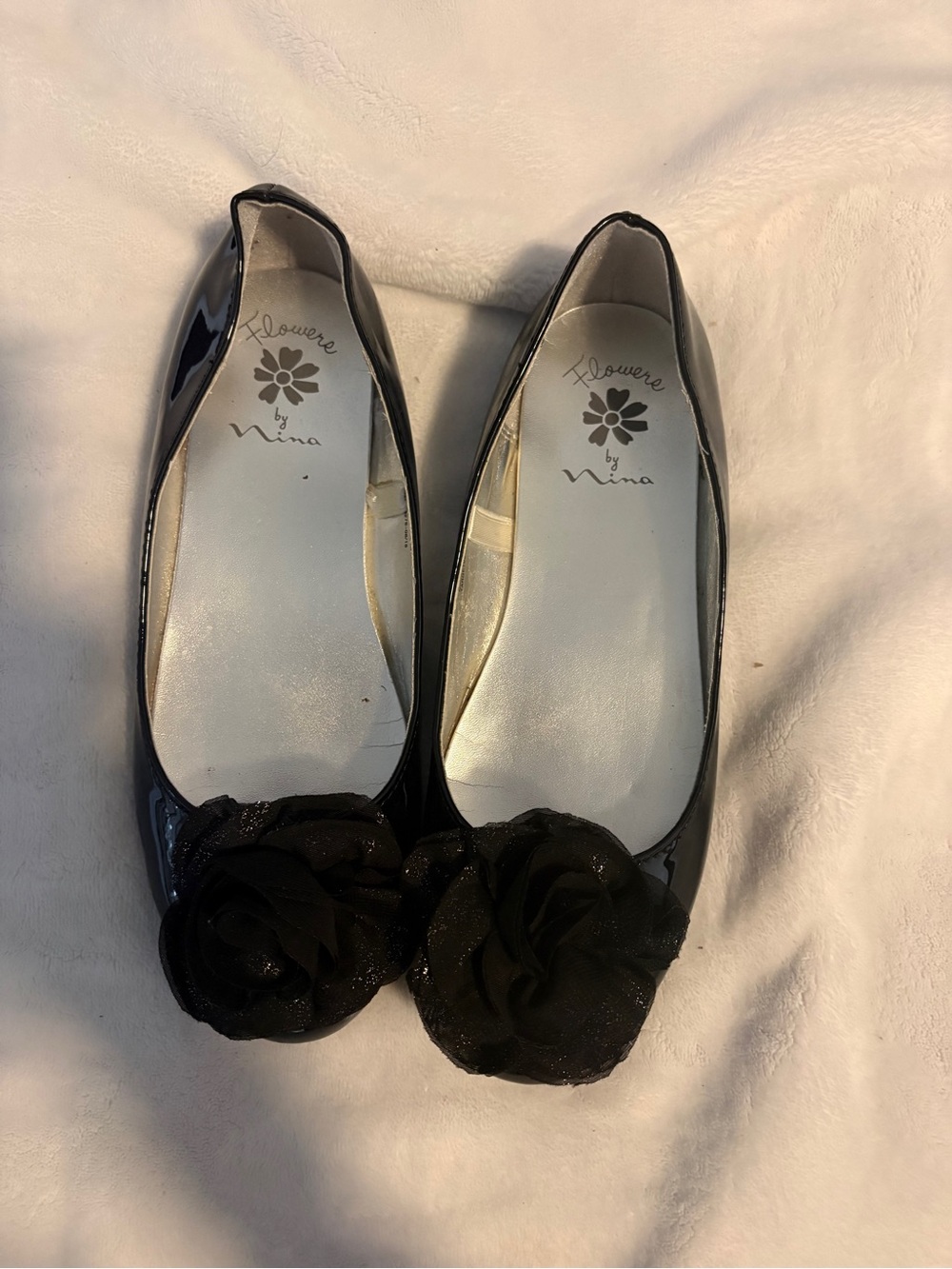 Nina Shoes Black Patent Ballet Flats with Flower Rosette